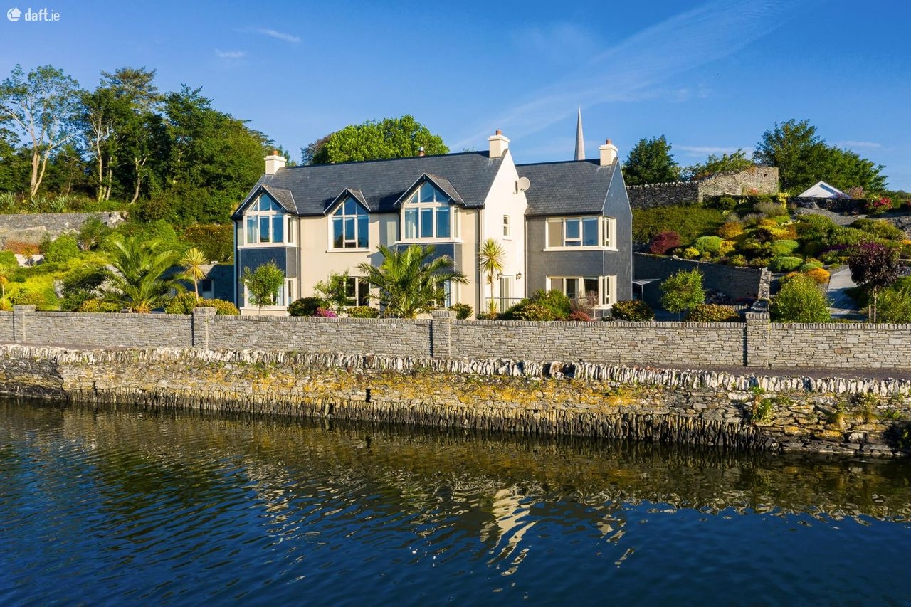 Sunny Rock,Church Road,Rosscarbery,Co. Cork